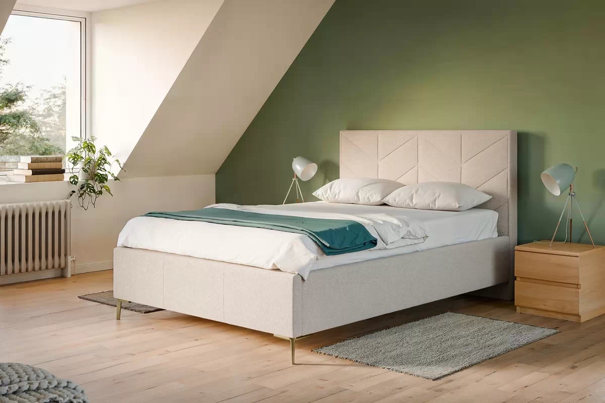 Čalouněná posteľ Lindi 160x200 s roštom – béžový šenil Perfect Harmony 02 / nožičky zlote Posteľ čalouněné Lindi 160x200 ze stelazem - béžový šenil Perfect Harmony 02 / nožičky zlote