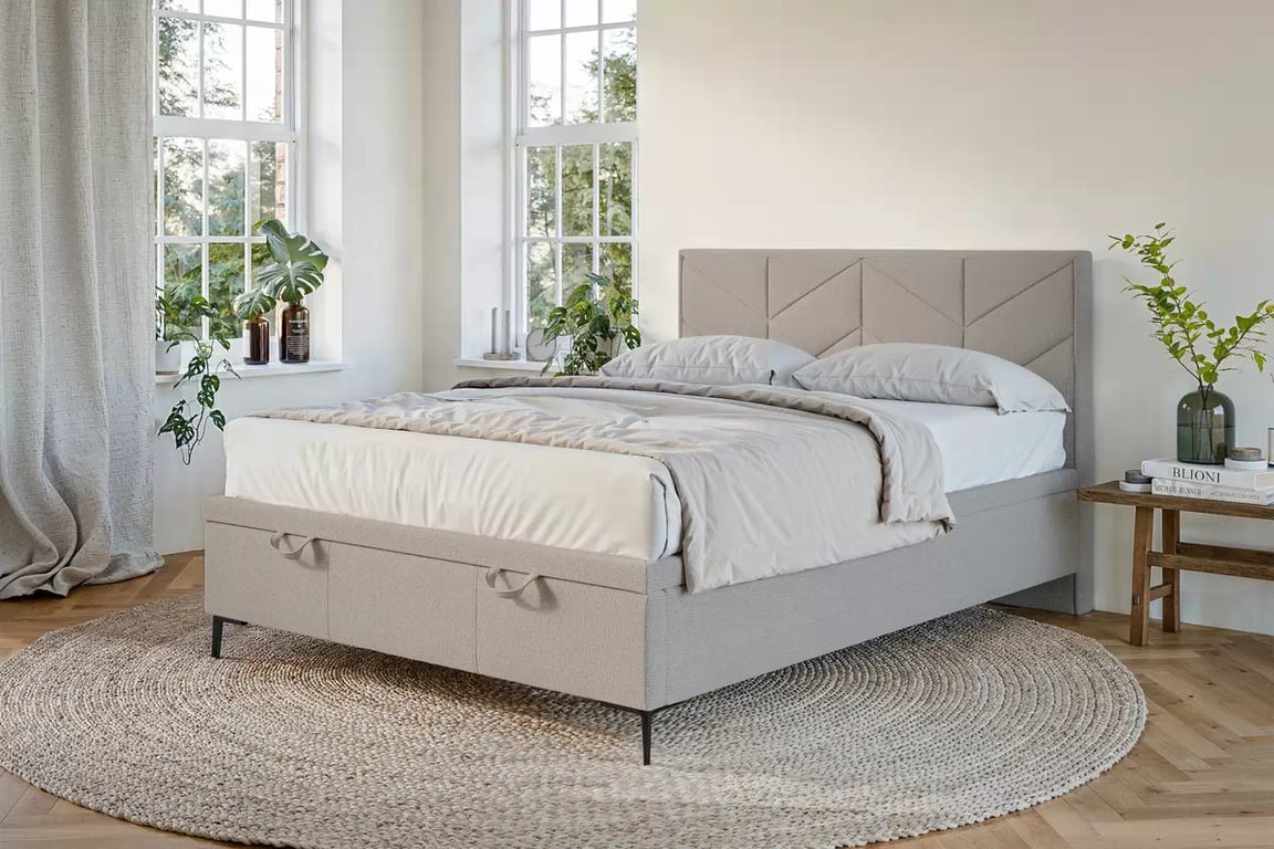 Boxspring posteľ Lindi 160x200 S vnútorným úložným priestorom- béžový šenil Perfect Harmony 02 / nožičky čierny  Boxspring posteľ Lindi 140x200 S vnútorným úložným priestorom- béžový šenil Perfect Harmony 02 / nožičky čierny 