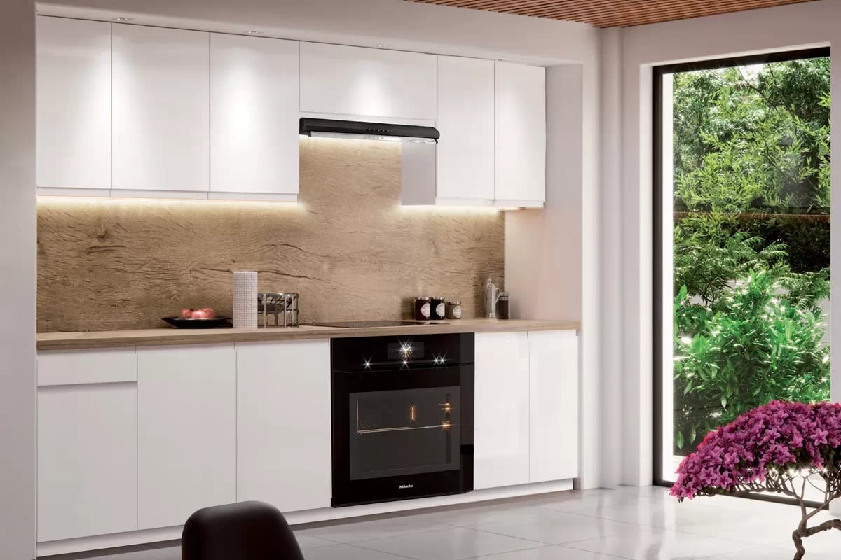 Kuchynská zostava Aspen 240 cm so soklom - biely lesk Komplet nábytku kuchynského Aspen 240cm z cokolem - biely lesk