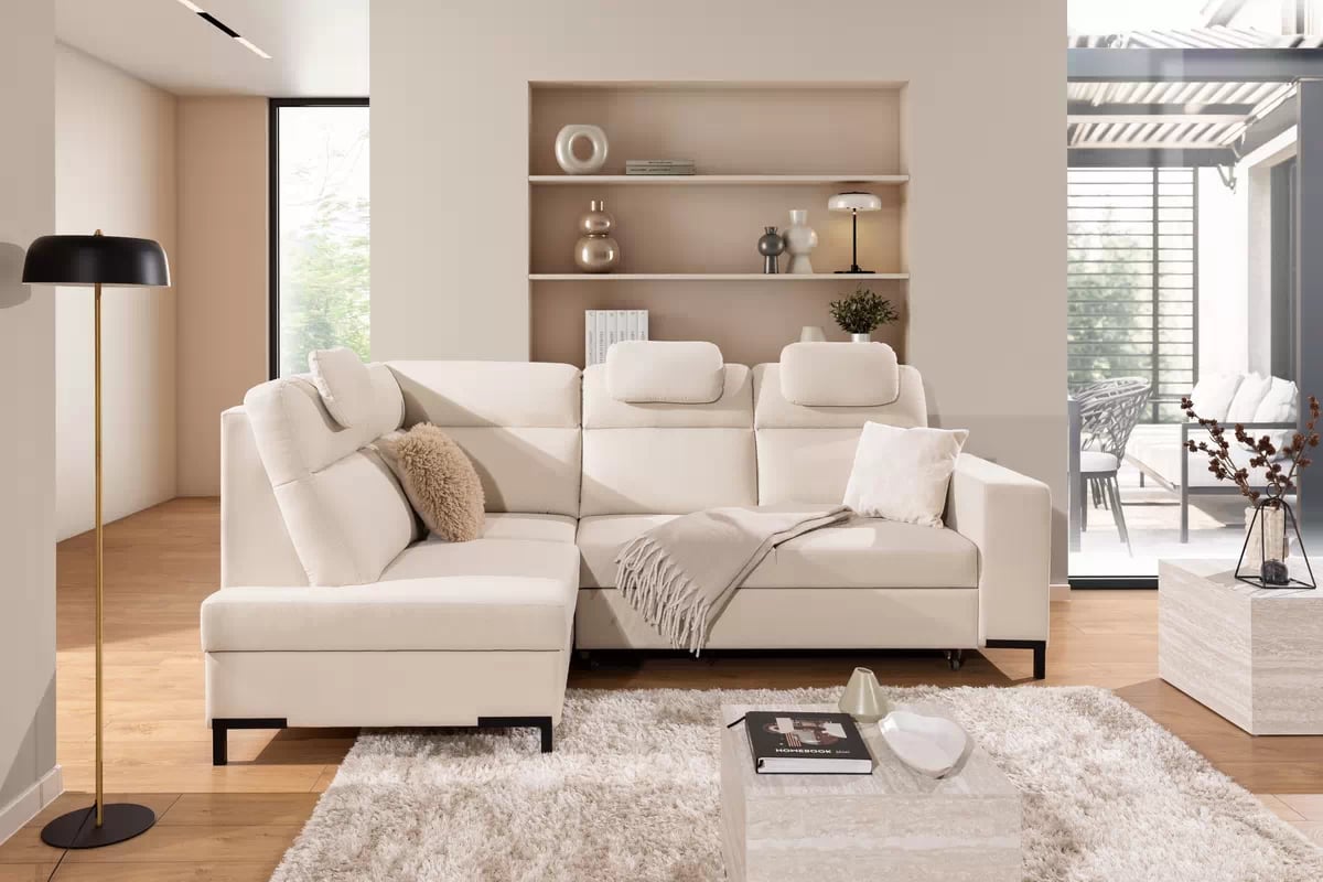 Rohová pohovka Loario L levostranná se širokým bokem - krémová látka Sand 03 Rohová sedací souprava Loario L levá z szerokim bokiem - Sand 03