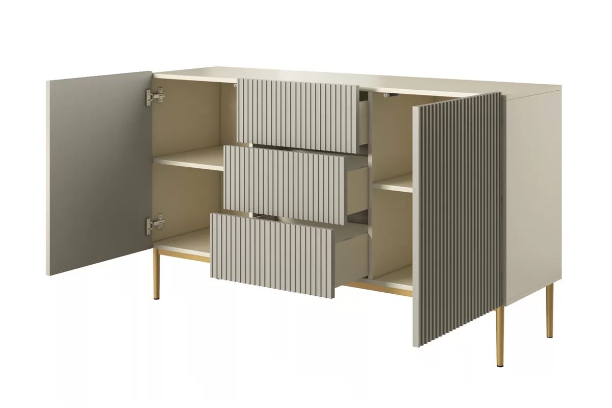 Komoda Nicole 150 cm so zásuvkami a ryhovaným čelom - kasmír / zlaté nožičky Komoda Nicole 150 cm so zásuvkami i ryflowanym frontem - kašmír / zlote nozki - Limitovaná ponuka expozície