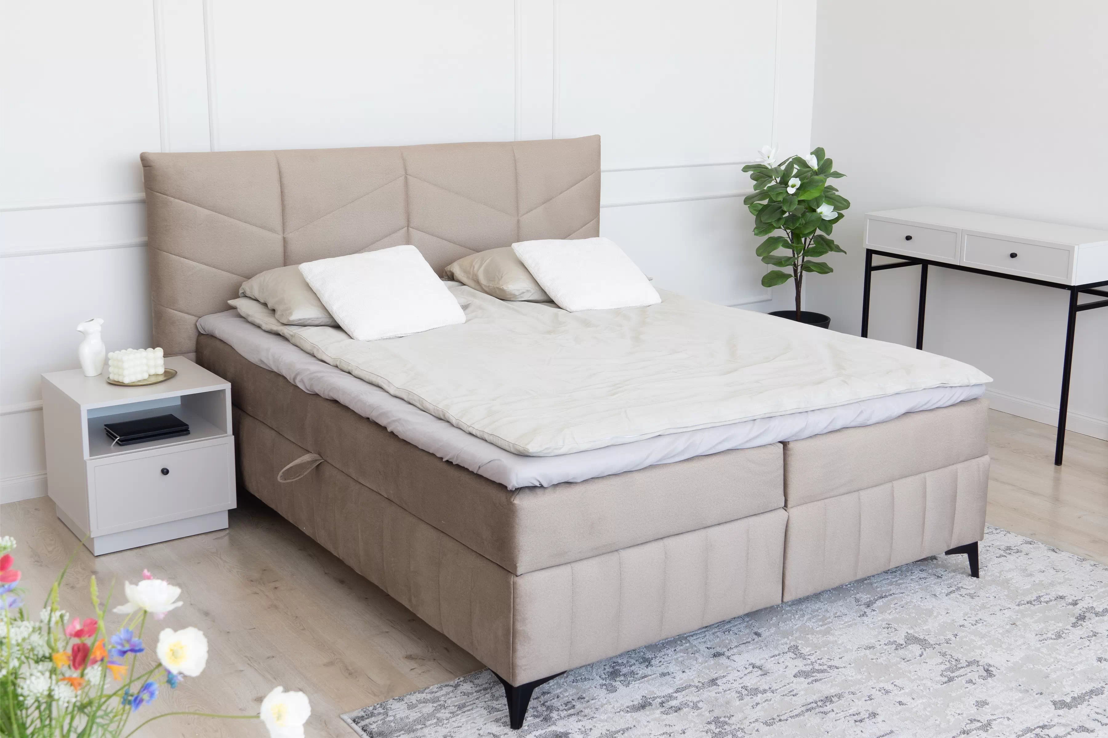 Boxspring posteľ Penia 160x200 s úložným priestorom - béžový zamat Element 6 Boxspring posteľ Penia 160x200 s úložným priestorom - béžový velúr hydrofobowy Element 6