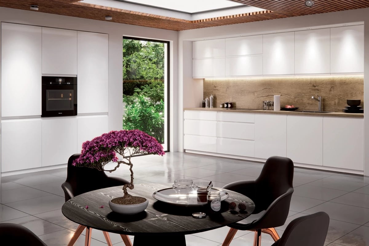 Čelní panel k myčce Aspen D60FZN s odkrytým panelem – bílý lesk Kuchyně Aspen