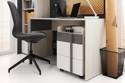 Písací stôl Lumo 130 cm so skrinkou - dub wilton biely / biely lux / antracitová Písací stôl mlodziezowe Lumo 130 cm s kontajnerom - Dub wilton biela / biela lux / Antracytová
