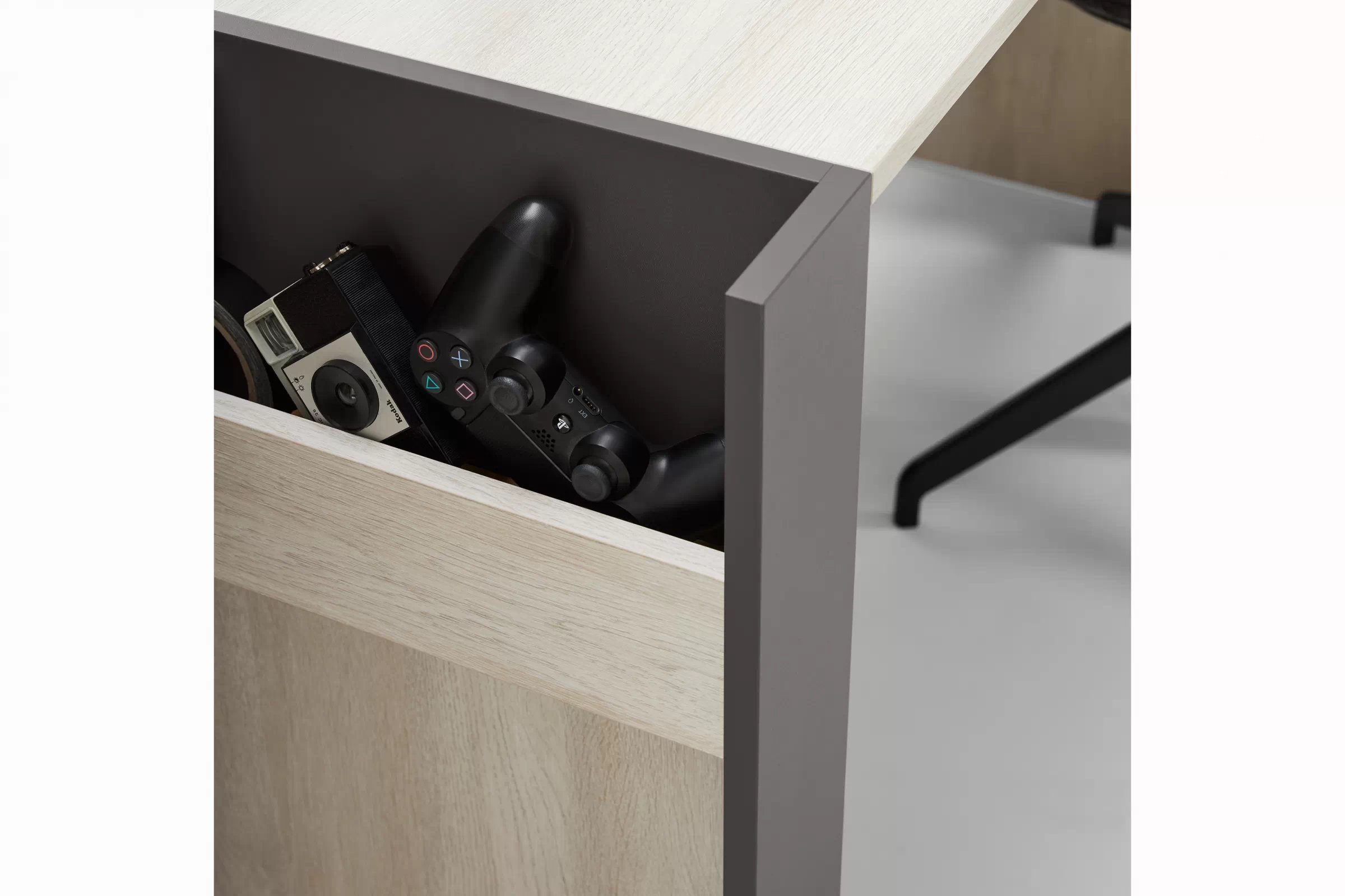 Písací stôl Lumo 130 cm so skrinkou - dub wilton biely / biely lux / antracitová Písací stôl mlodziezowe Lumo 130 cm s kontajnerom - Dub wilton biela / biela lux / Antracytová