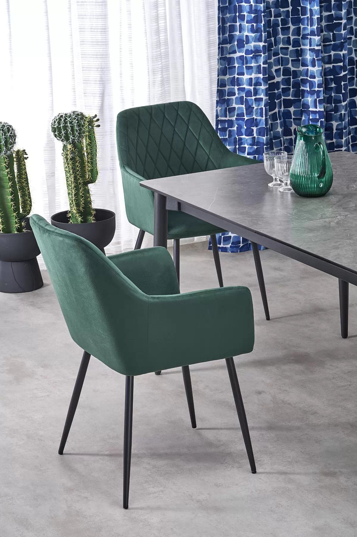 Rozkládací stůl Charles 180-260x90 cm - šedý mramor / černá charles Stůl rozkládací, Deska - popelavá mramor, Nohy - černá