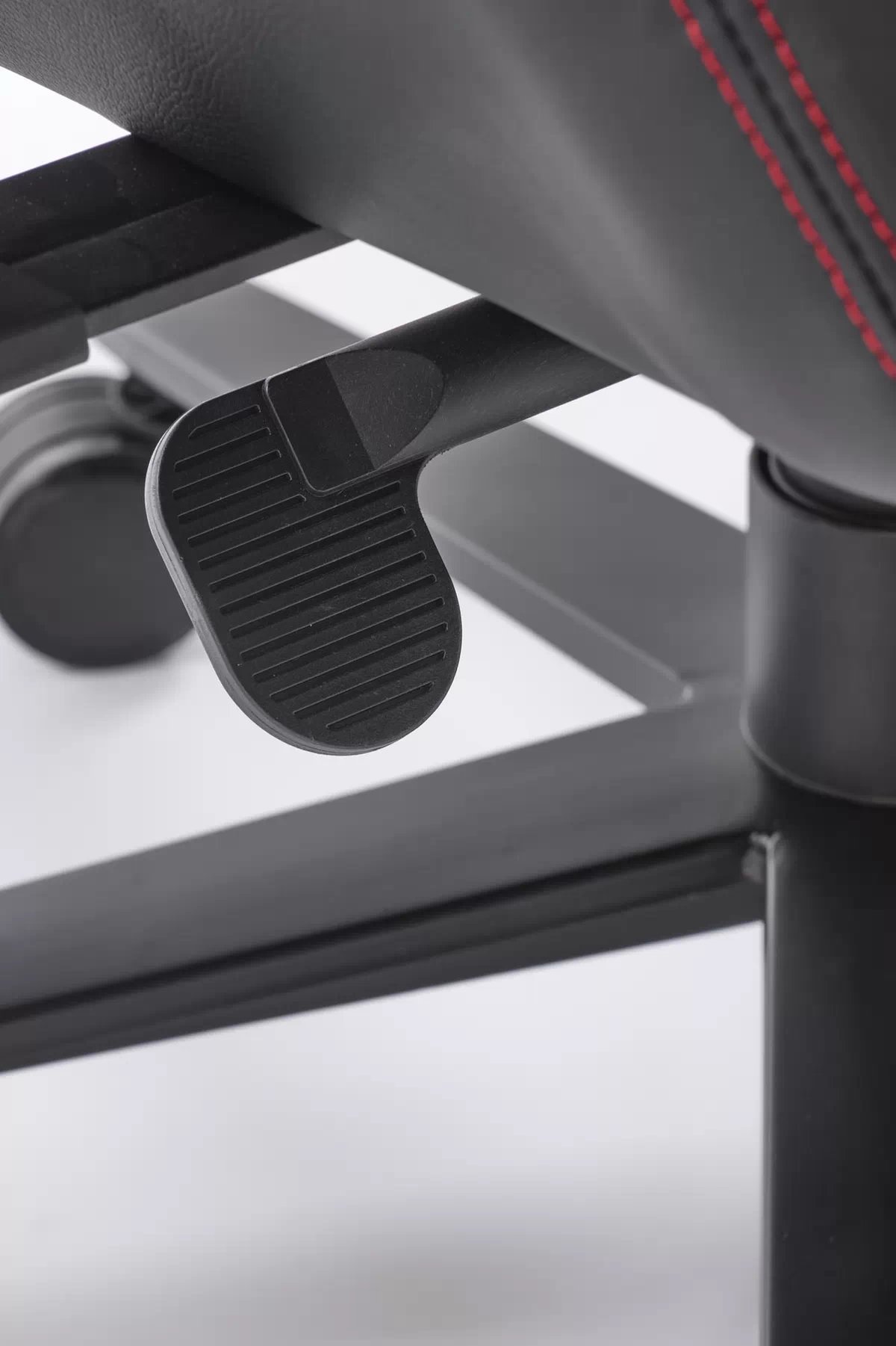 Ergonomické kreslo Vezil - čierne chavez Kreslo kancelárske Čierny