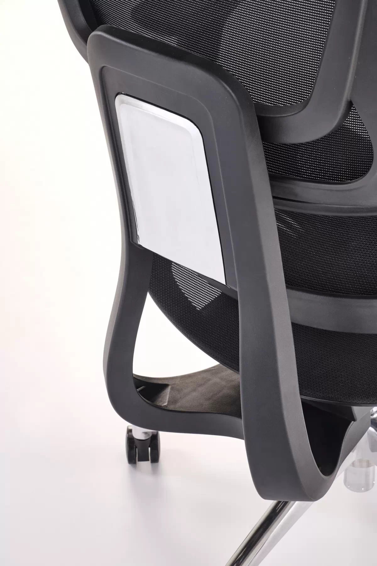 Ergonomická kancelárska stolička Casilo - čierna ekokoža Kreslo ergonomiczny Casilo otočna - Čierny