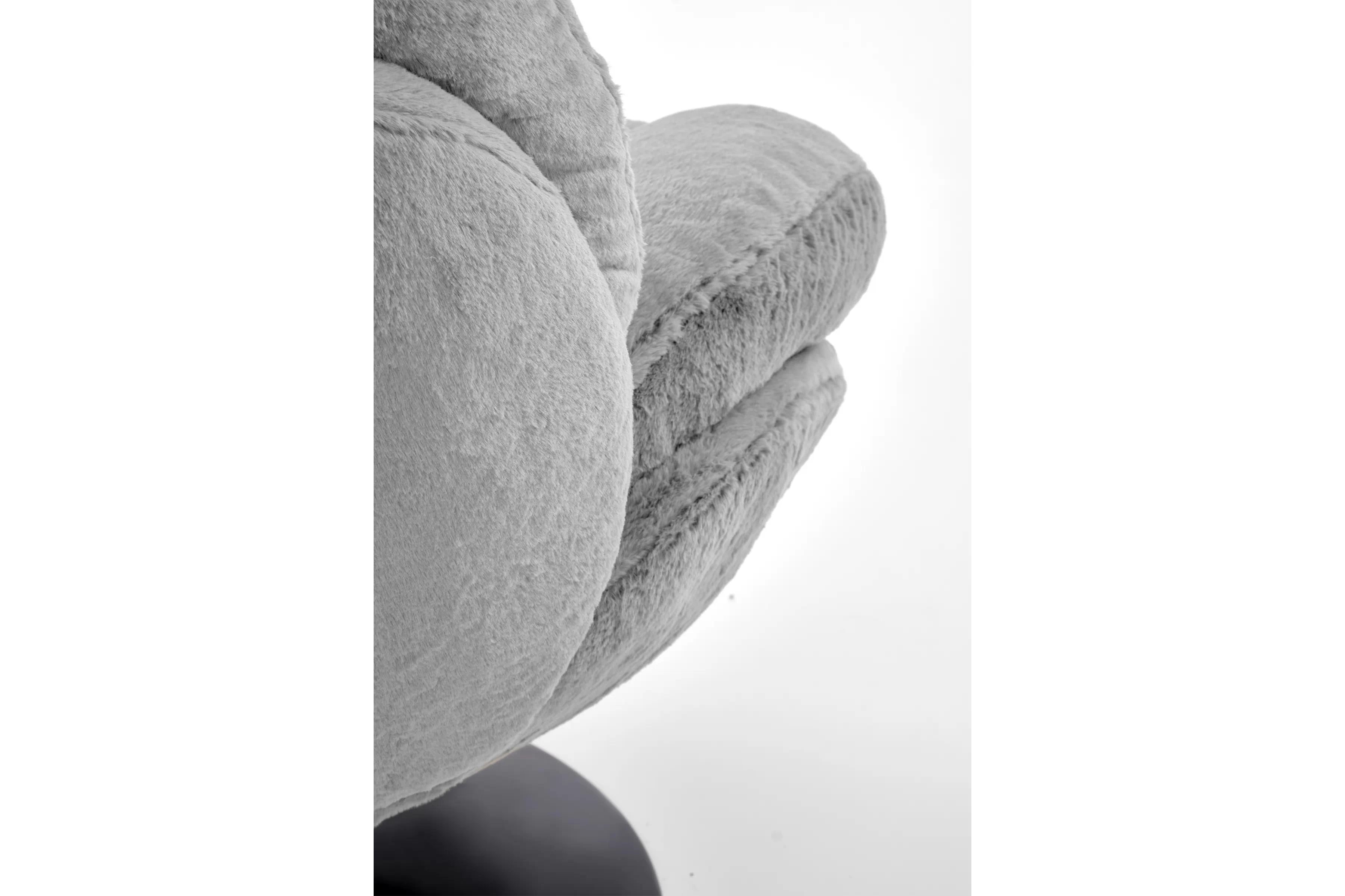 Otočné relaxační křeslo Sella - šedý plyš Křeslo čalouněná Sella obrotowy - šedá Pletenina futerkowa 