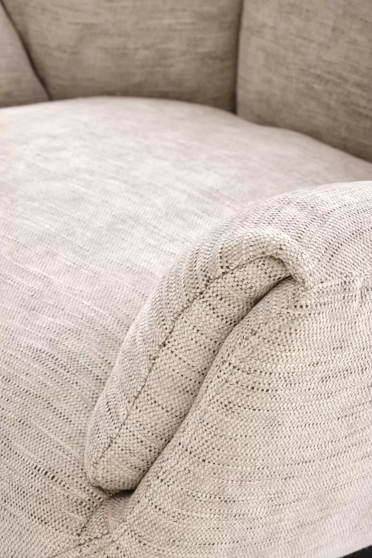 Otočné čalouněné křeslo Soremi - béžová / černé nožky Křeslo čalouněná Soremi obrotowy - béžová / Nohy černá