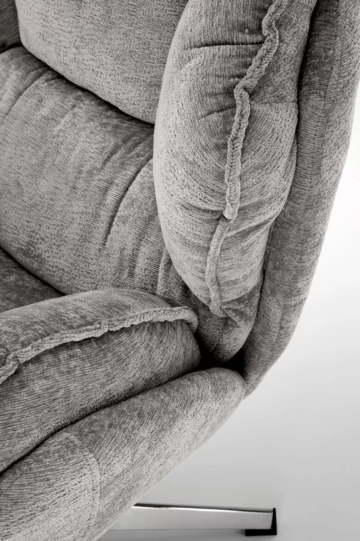 Otočné relaxačné kreslo Odilo - sivá / chróm guido Kreslo odpočinkové Popolový