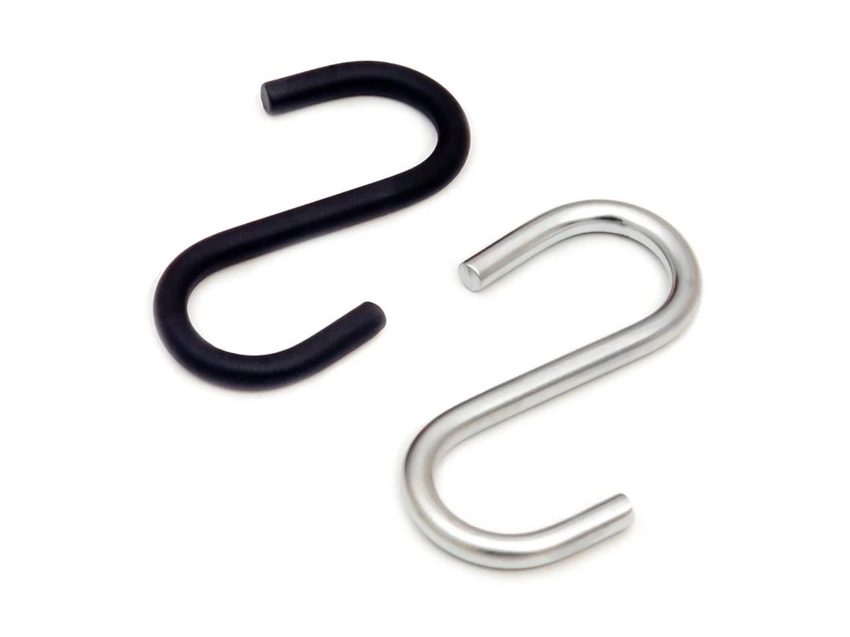 Háček na závěsnou tyč - KAM Nábytek Háček tyče - systém závěsný KAM Nábytek