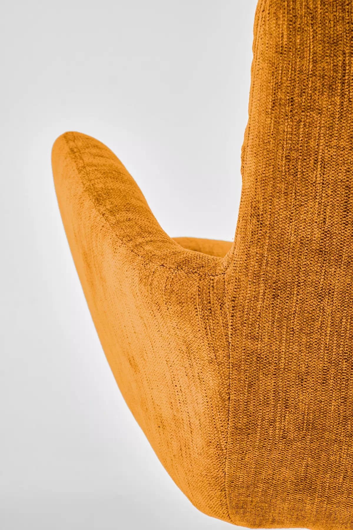 Otočná čalouněná židle Klopi - hořčicový šanel Odin 68 / černé nohy k495 židle musztardowe (1p=2szt)