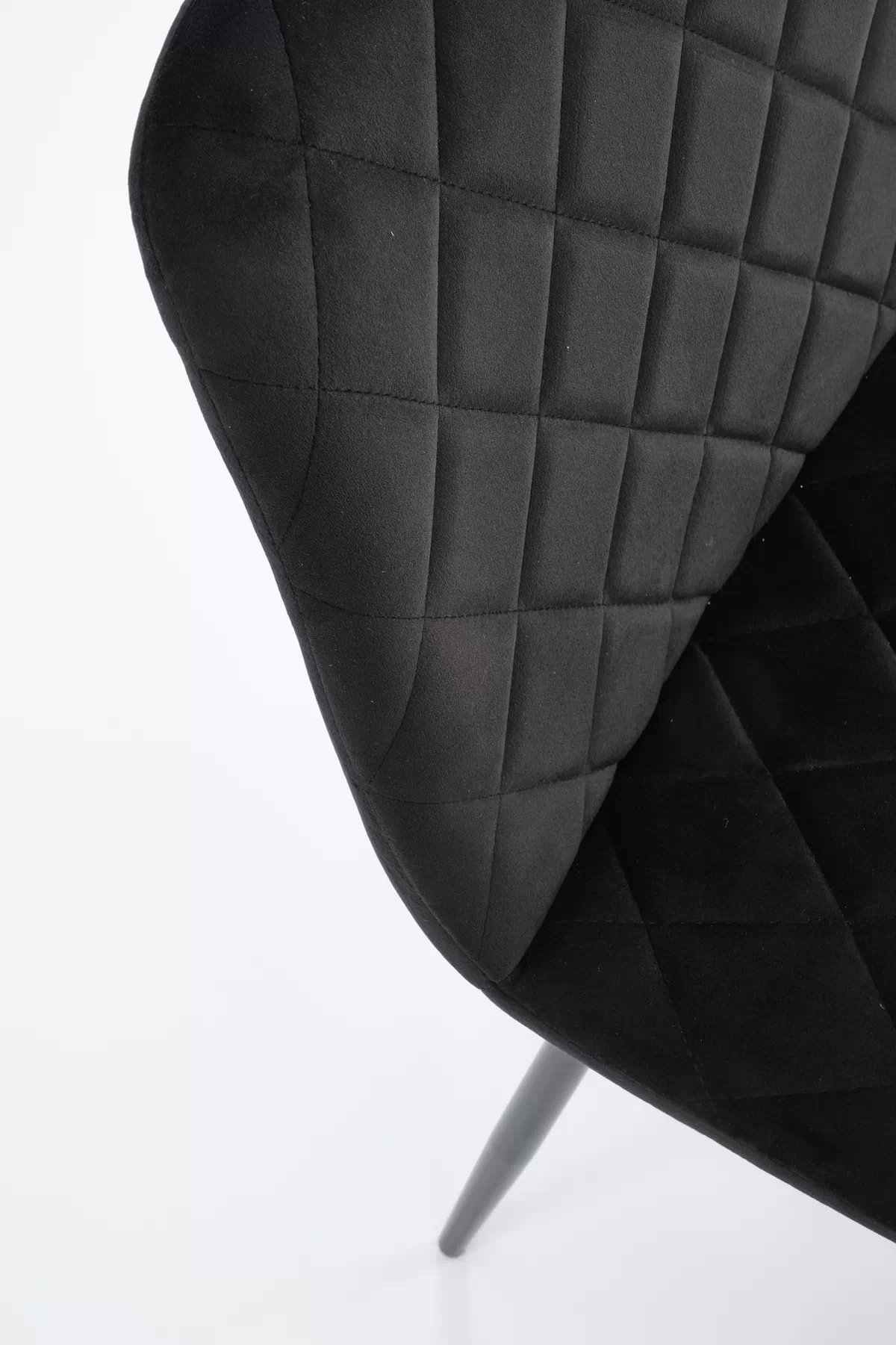 Čalouněná židle Tasco - černý samet / černé nohy k525 židle černá (1p=4szt)