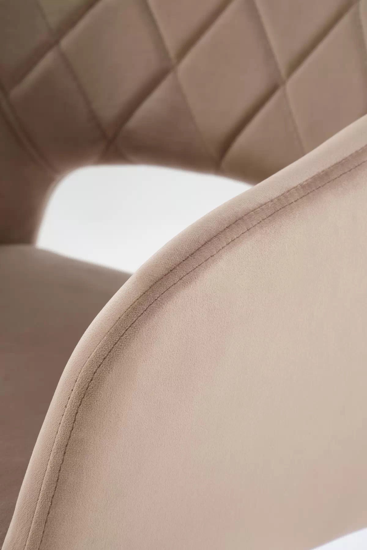 Jídelní židle K535 - béžový samet Bluvel 40 / černé nohy k535 židle béžová