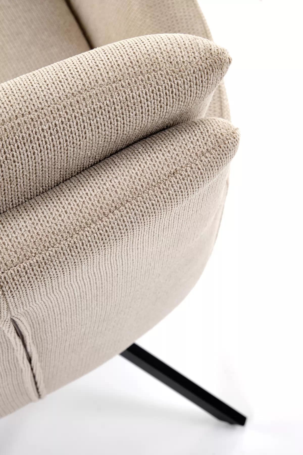 Otočná čalouněná židle Cario - béžová tkanina Vardo 28 / černé nohy k536 židle béžová