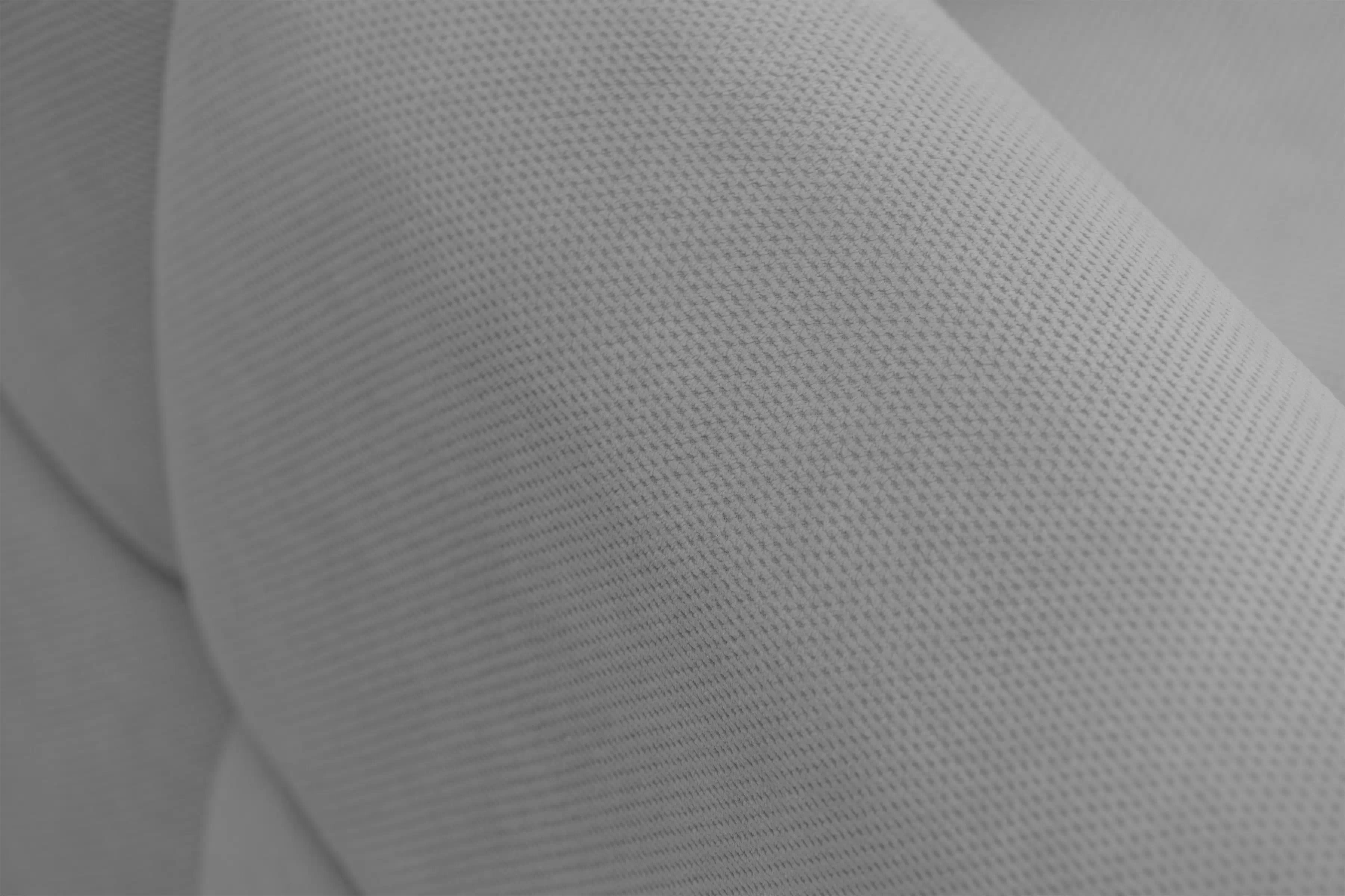 Rozkládací pohovka Fitelia s úložným prostorem - světle šedý samet Pretty 16 / nožky buk Pohovka rozkladana Fitelia s úložným prostorem- popelavá plusz Pretty 16 / buk 