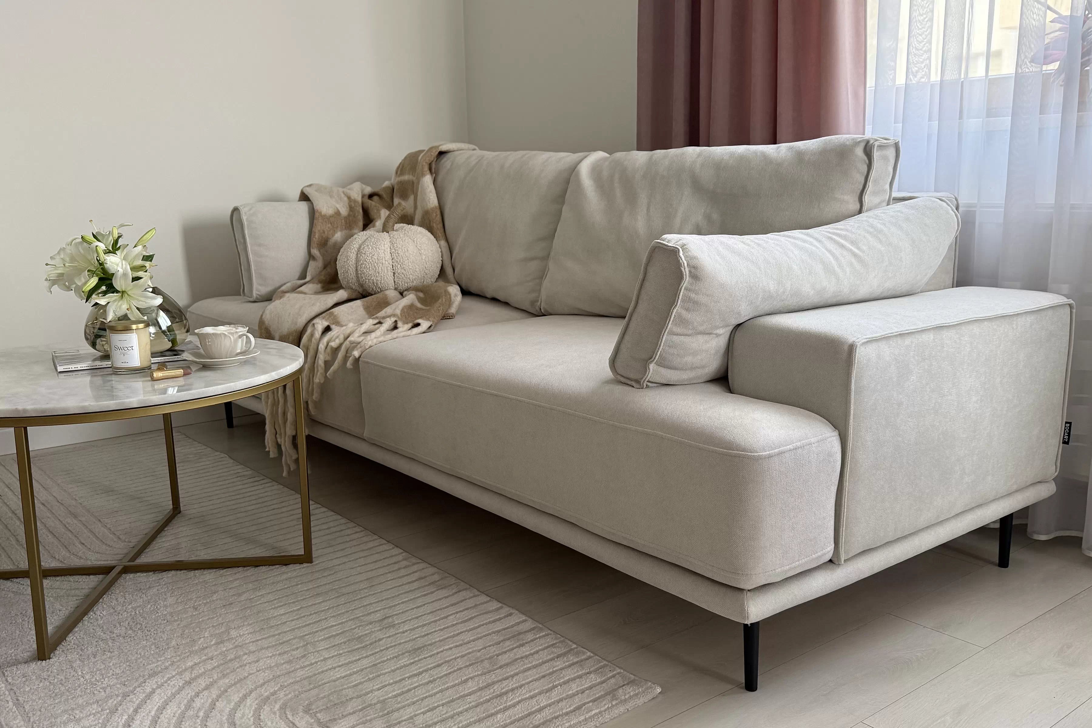 Rozkládací pohovka Nicole Pohovka rozkladana Nicole