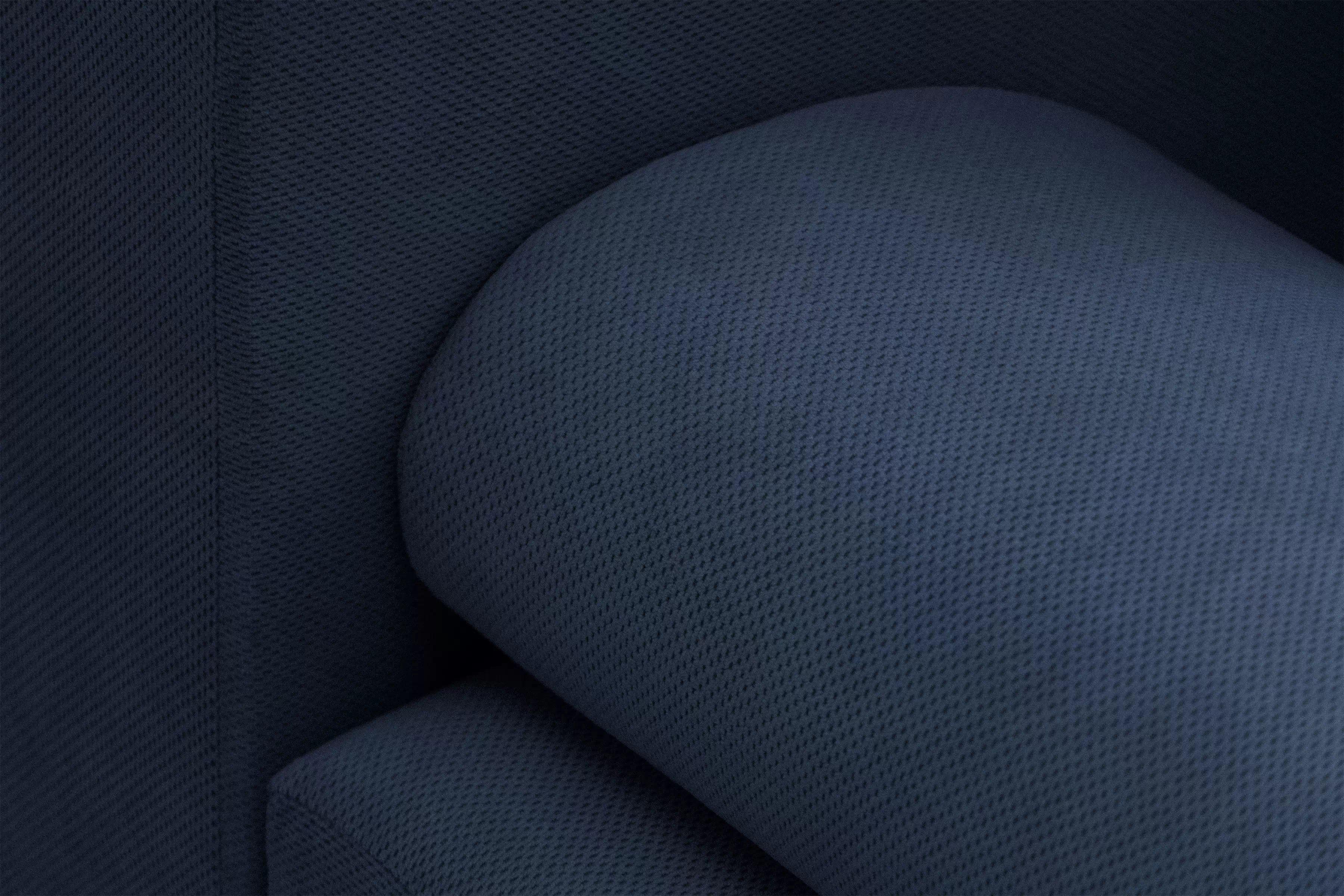 Rozkladacia pohovka Morena s úložným priestorom – tmavomodrý hydrofóbny plyš Pretty 22 Pohovka rozkladana s úložným priestorom Morena - námornícka modrá plusz hydrofobowy Pretty 22