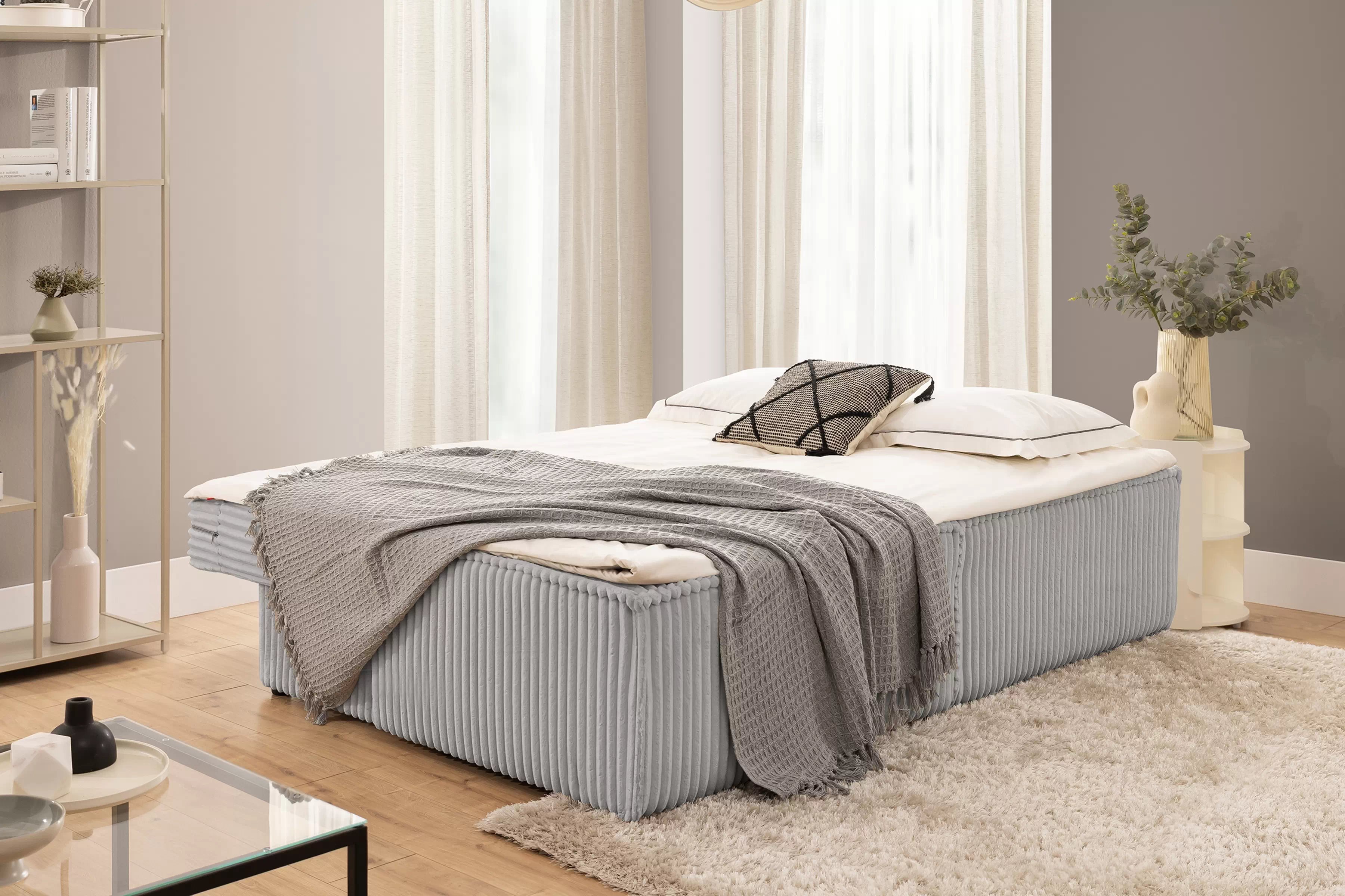 Rozkládací pohovka Solvero - šedý plyš Tilia 86 Pohovka Solvero rozkládací - šedá plusz Tilia 86