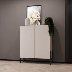 Komoda do obývacej izby Jukon 114 cm - kašmír / čierne nožičky Komoda do obývacej izby Jukon 114 cm - kašmír / čierny nožičky