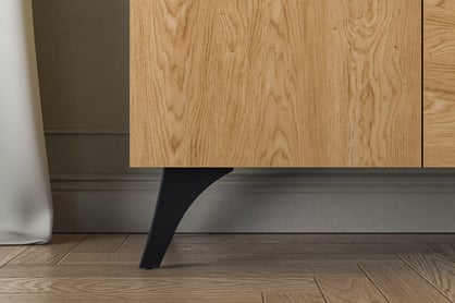 Komoda do obýváku Natina 04 170 cm - dub baltic dune / černý jasan portland Komoda pro obývacího pokoje Natina 04 - 170 cm - dub baltic dune / jasan portland černá