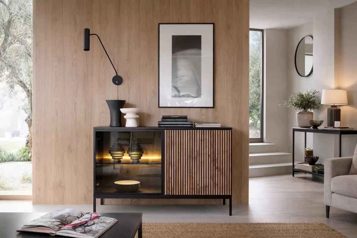 Dvoukřídlá komoda Bogalo 104 cm s LED osvětlením - černá / dub wotan Komoda dvoudveřová Bogalo oswietleniem LED - černá / dub wotan