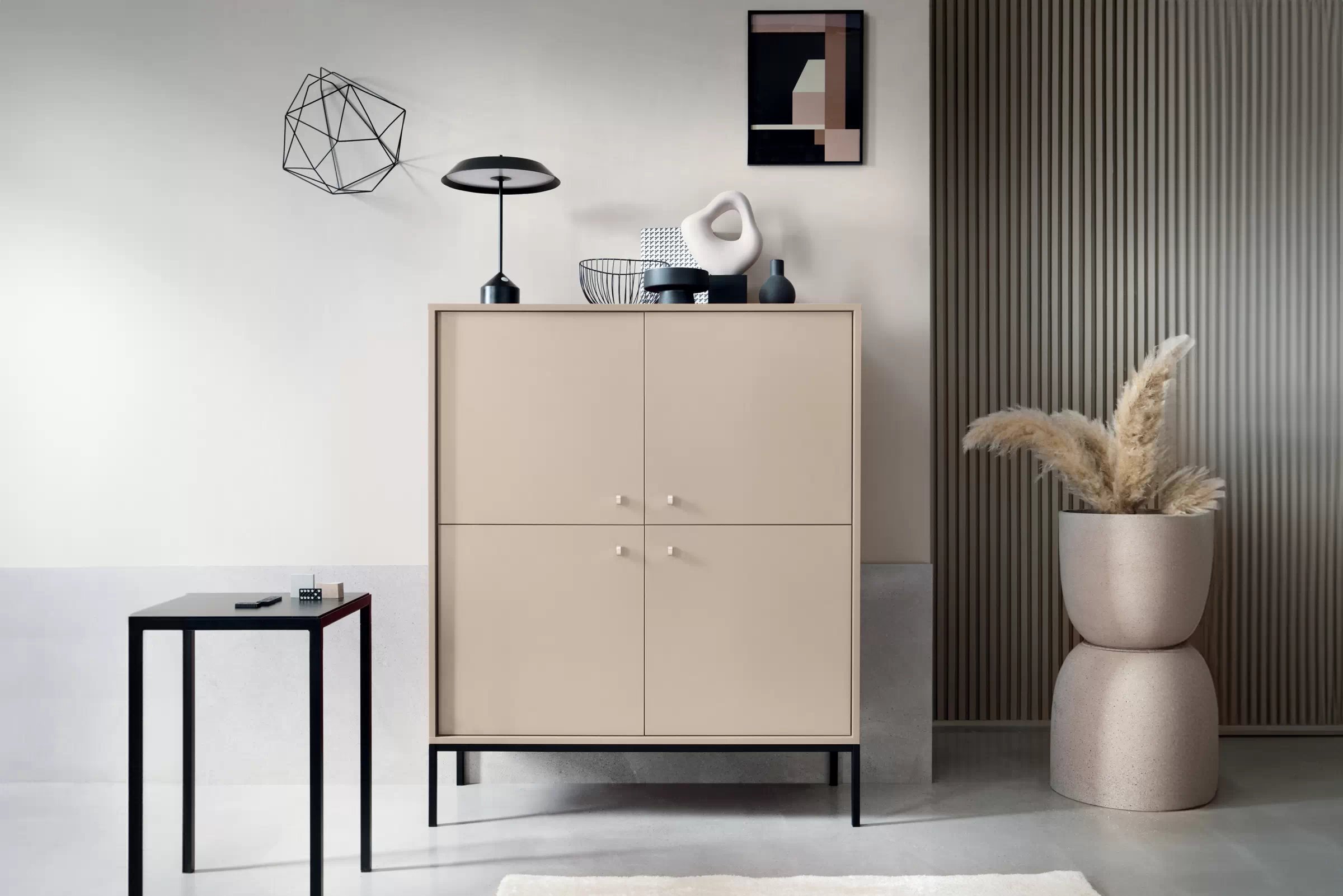 Bežová komoda Eladia 104 cm so štyrmi dverami Komoda Eladia 104 cm štvordverová - Béžová