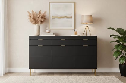 Komoda Sentia 157 cm se zásuvkami - černá / zlatá Komoda třídveřová Sentia 157 se třemi  zásuvkami - černá / zlatá 