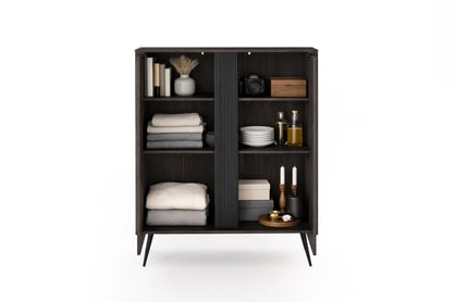 Vysoká komoda Edrin 113 cm - dub dunin / černá Komoda vysoká Edrin 113 cm - dub dunin / černá