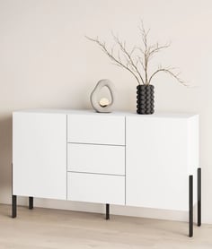 Komoda Jukon 184 cm se zásuvkami - bílý supermat / černé nohy Komoda se zásuvkami Jukon 184 cm - bílá supermat / černé nožičky