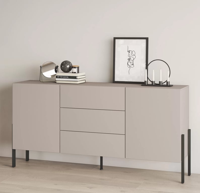 Komoda Jukon 184 cm se zásuvkami - kašmír / černé nohy Komoda se zásuvkami Jukon 184 cm - kašmír / černé nožičky