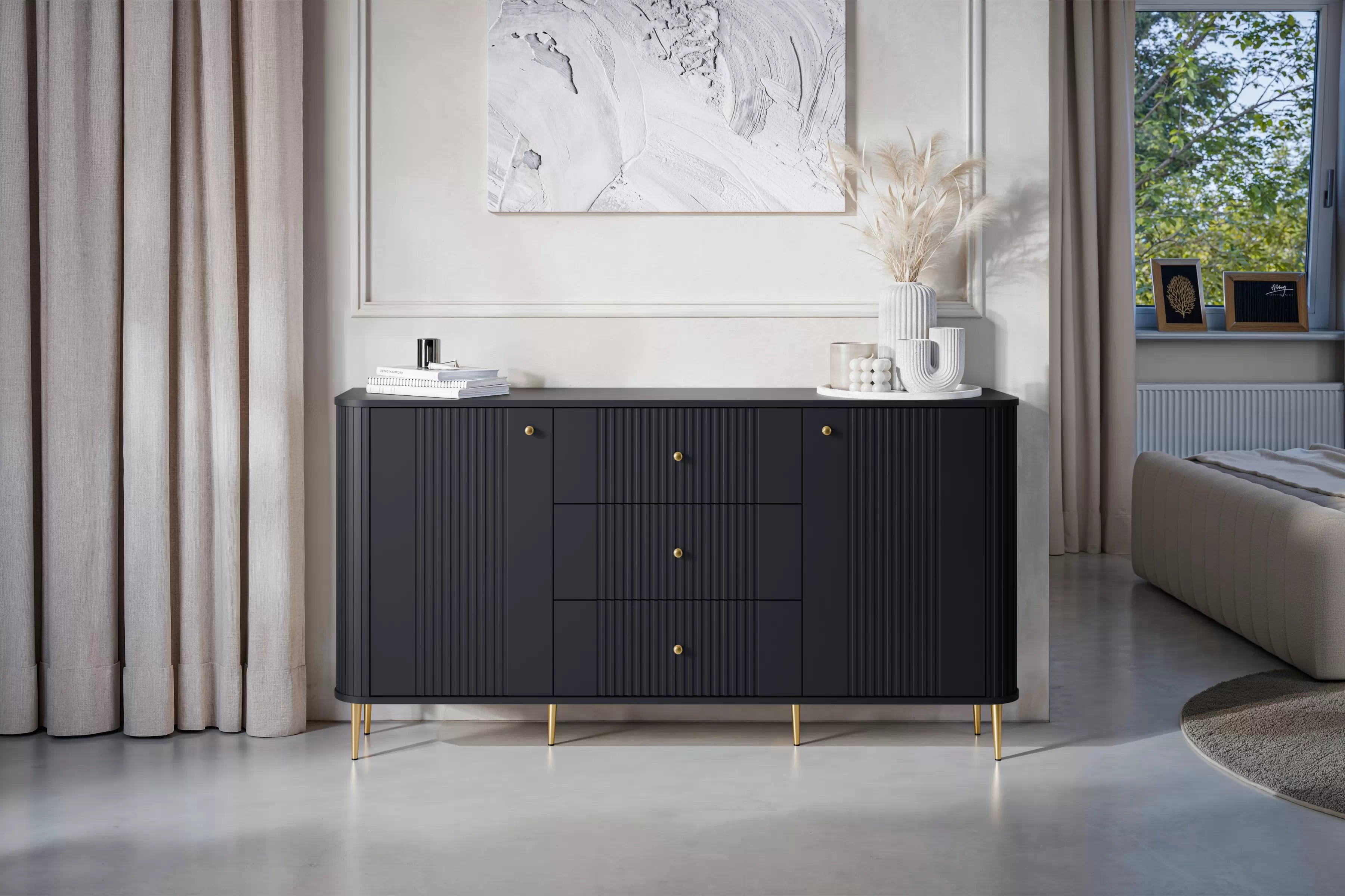 Komoda Versper 160 cm - černá / zlaté nohy Komoda se zásuvkami Verspera 160 cm - černá / zlaté Nohy