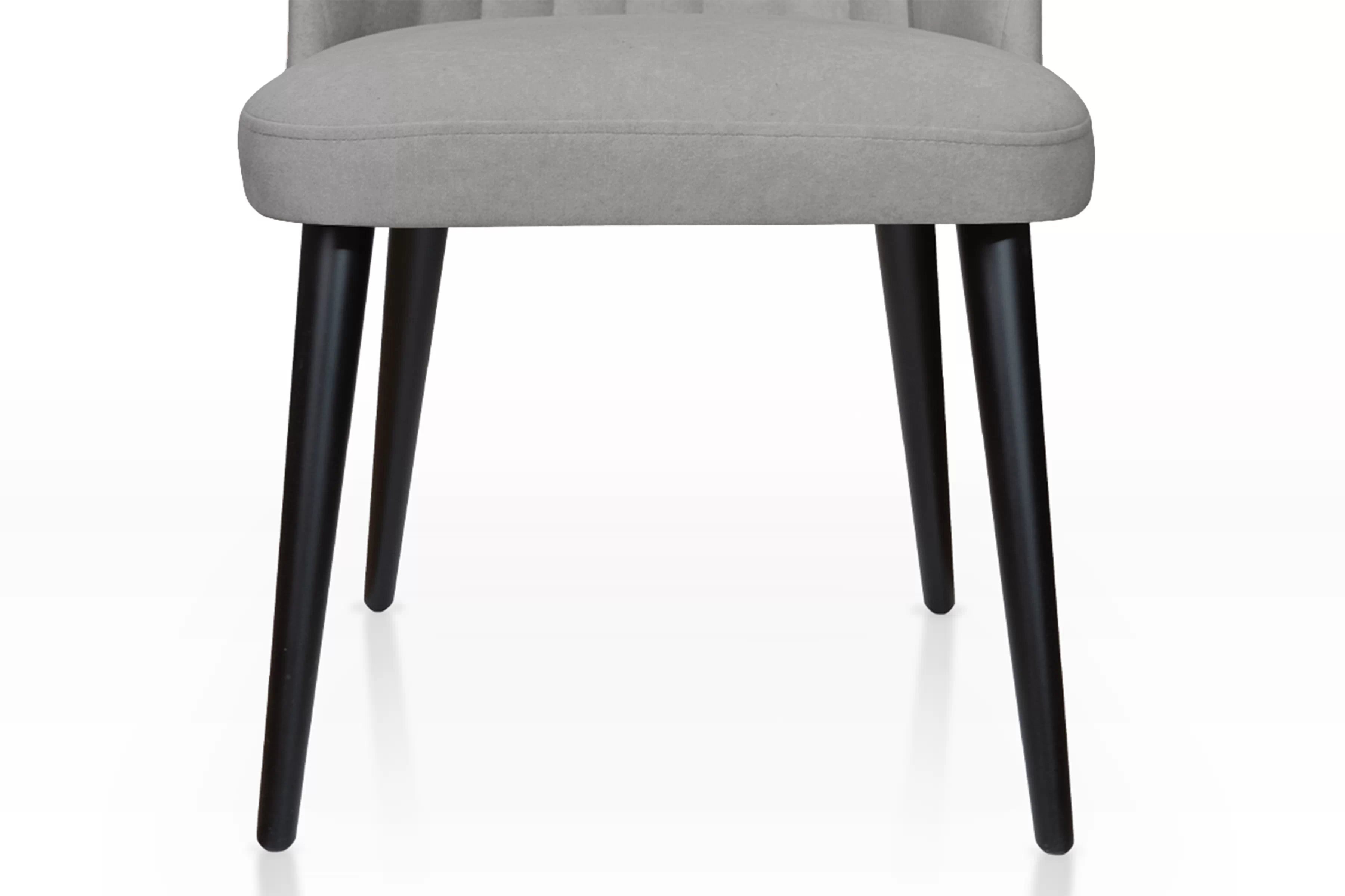 Jedálenské kreslo Azarro 2 - sivý ľahkočistiteľný zamat Cloud 83 / čierna Stolička drevená Azarro 2 z tapicerowanym siedziskiem - šedý velúr Cloud 83 / čierny nožičky