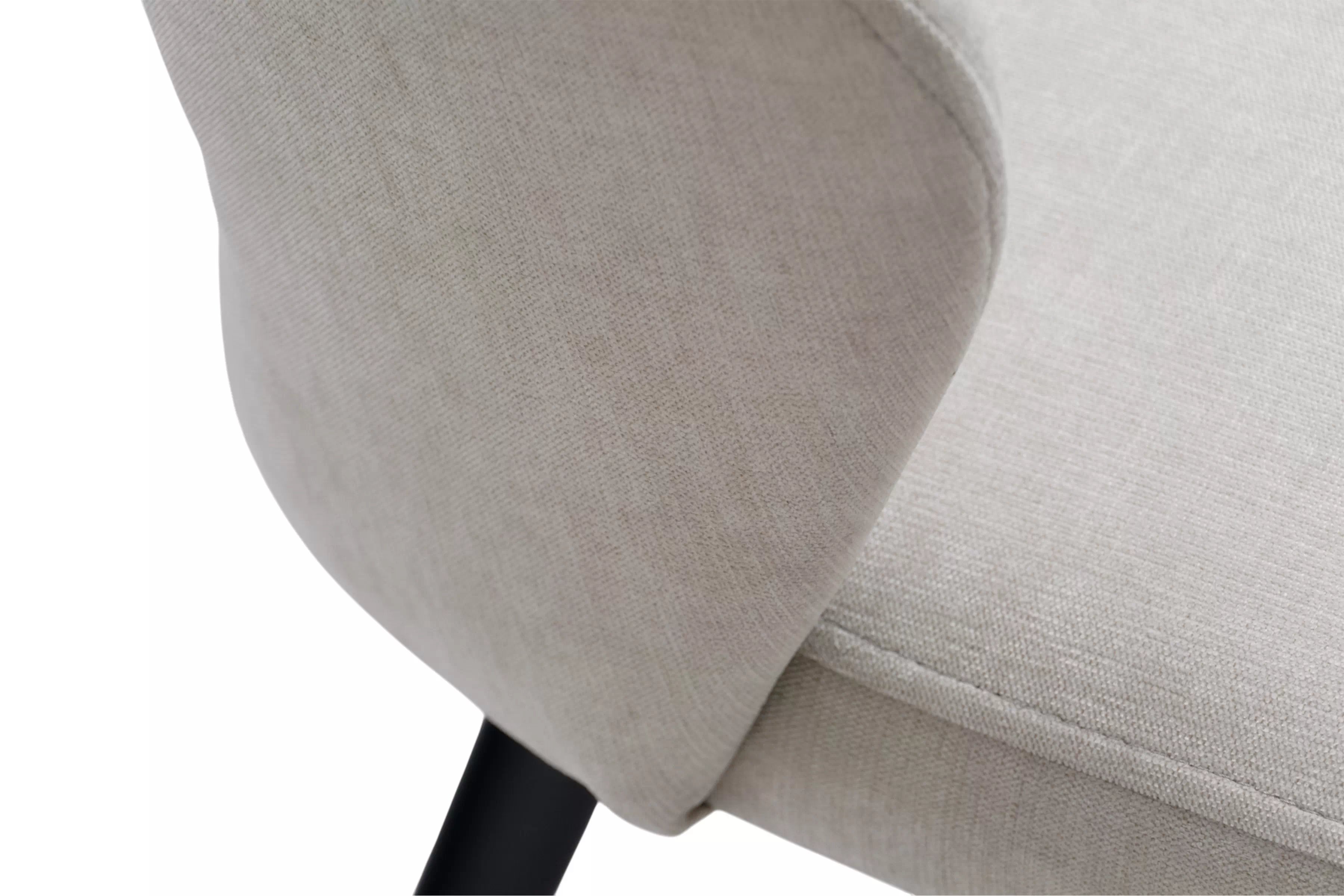 Jedálenské kreslo Luna - svetlosivý žinylka Wind 05 / čierna Stolička drevená Luna z tapicerowanym siedziskiem - svetlý šedý Wind 05 / čierny nožičky