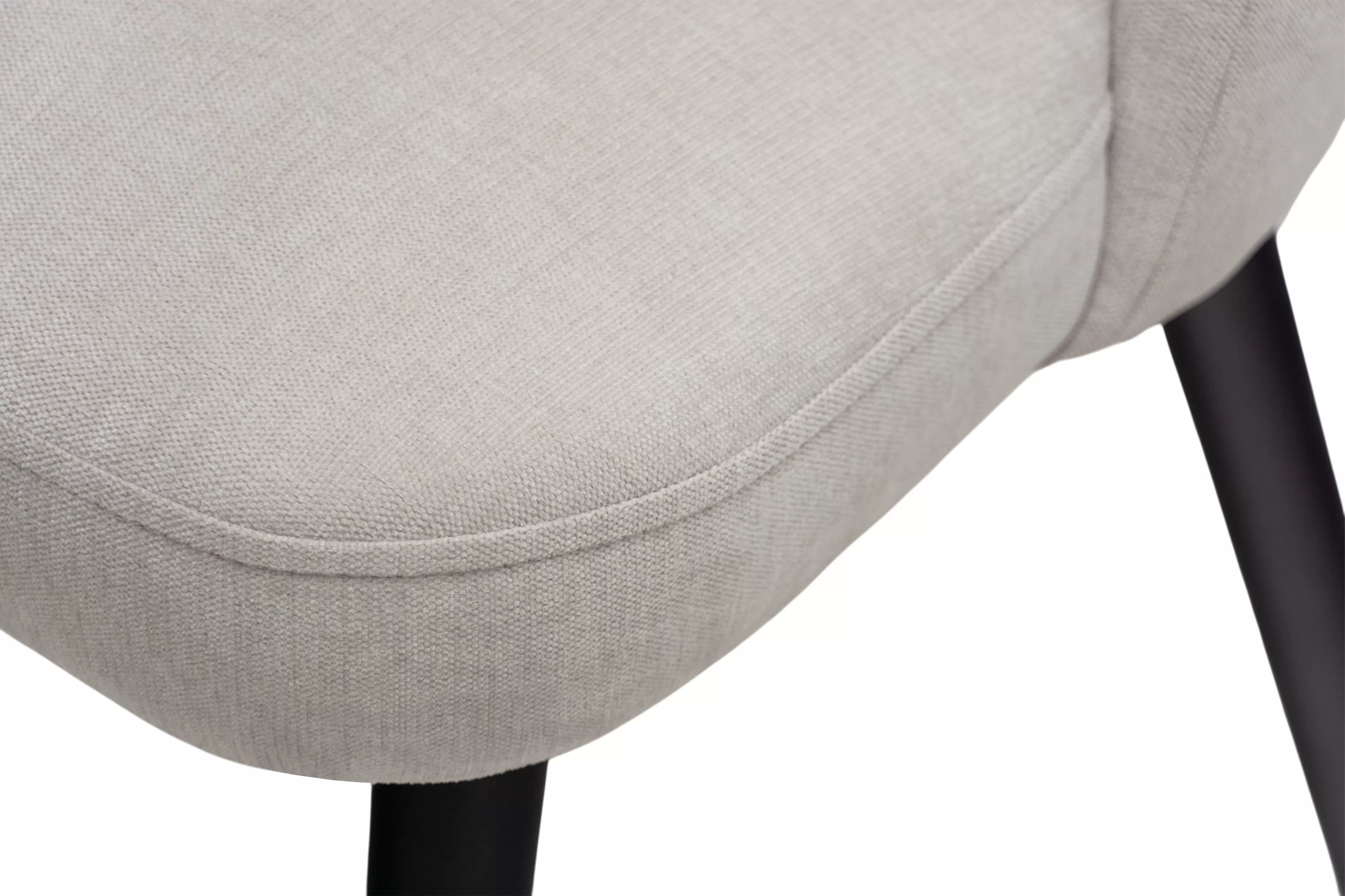 Jedálenské kreslo Azarro 2 - svetlosivá žinylka Wind 05 / čierna Stolička čalúnená Azarro 2 - svetlý šedý šenil Wind 05 / čierny nožičky