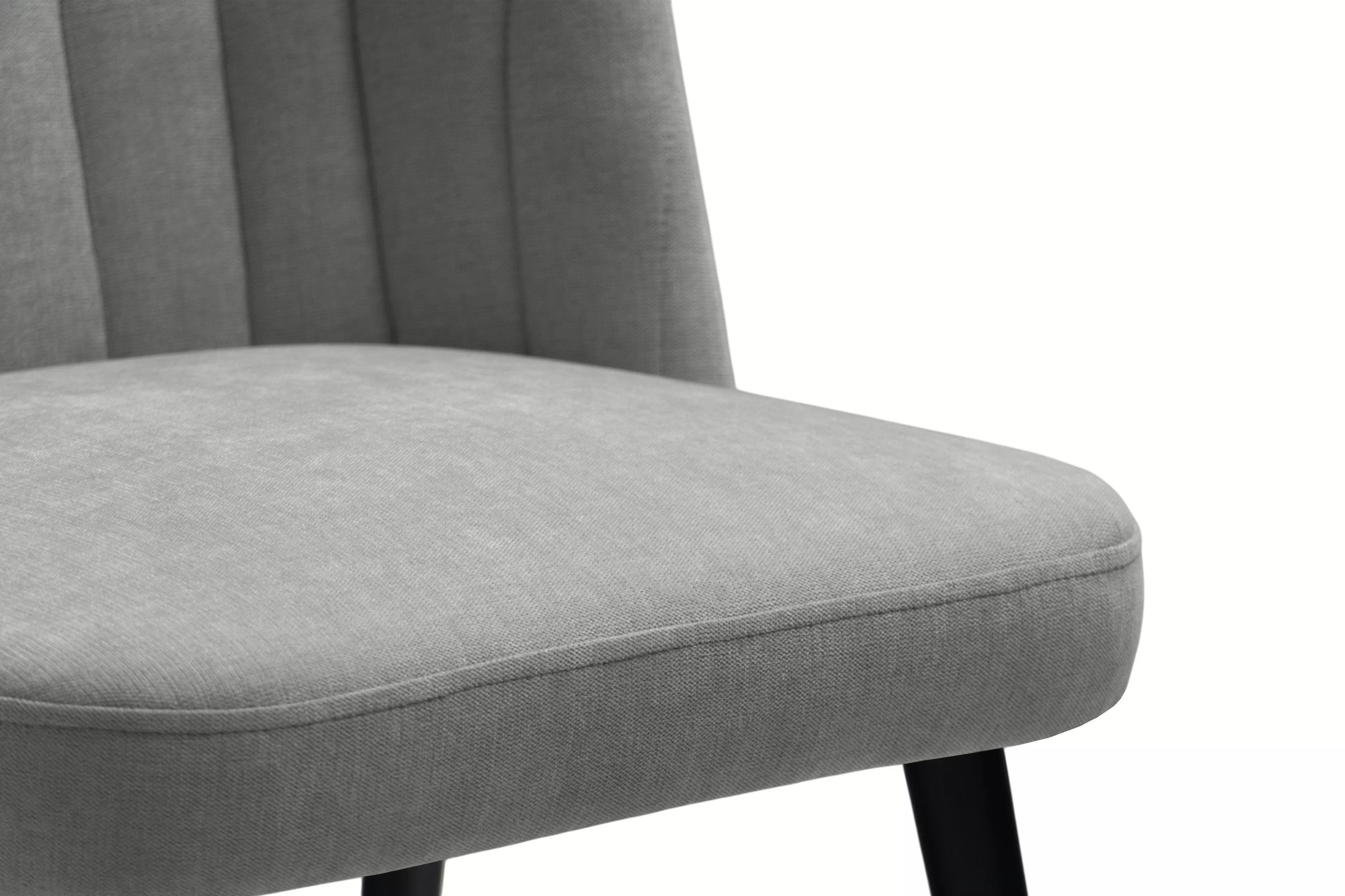 Čalúnená stolička Azarro 2 - sivý šenil Wind 90 / čierne nohy Stolička čalúnená Azarro 2 - šedý šenil Wind 90 / čierny nožičky