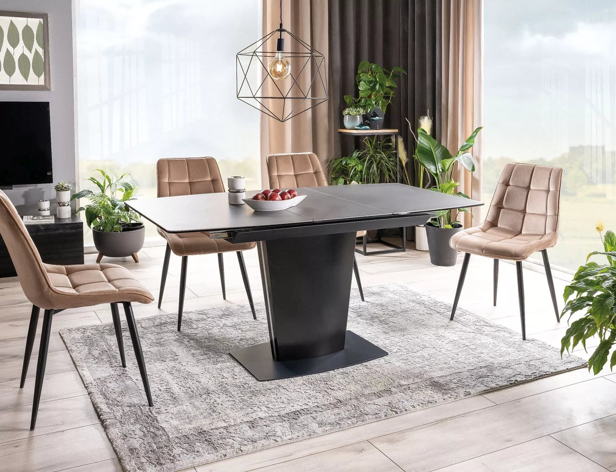 Stolička CHIC VELVET Čierny rám / BEZ BLUVEL 28 Stolička čalouněné chic velvet z metalowymi nogami - Béžová / bluvel 28 / čierny nožičky