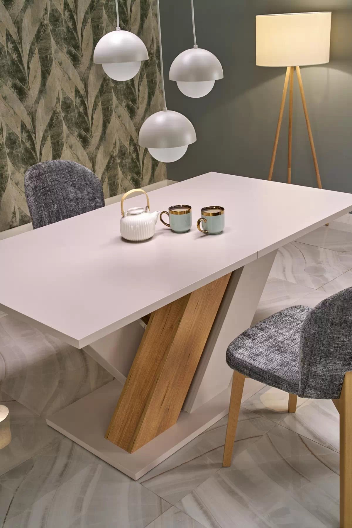 Stolička čalúnená Isario - sivá látka Cremona 96 / dub prírodný Stolička čalúnená Isario - Popolový Cremona 96 / Dub prírodné