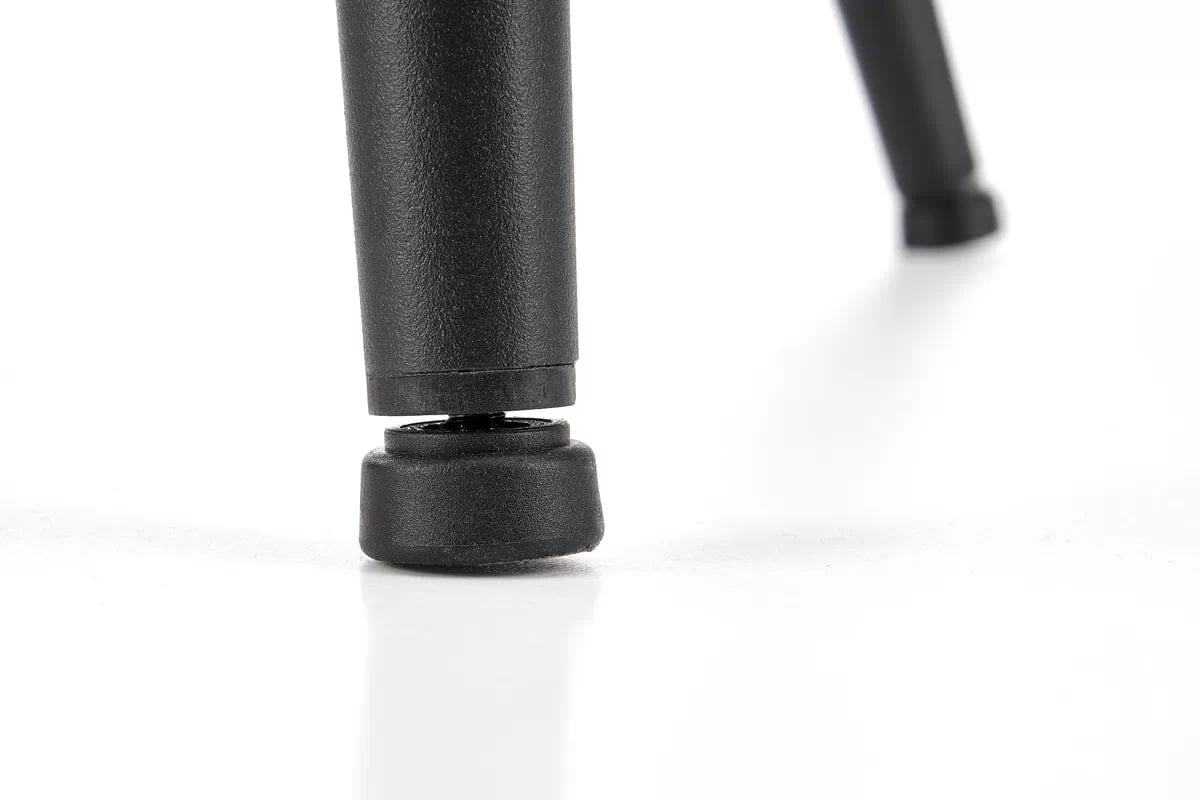 Čalouněná jídelní židle Verosa - světle béžová / černé nohy židle čalouněné k516 - jasný béžový