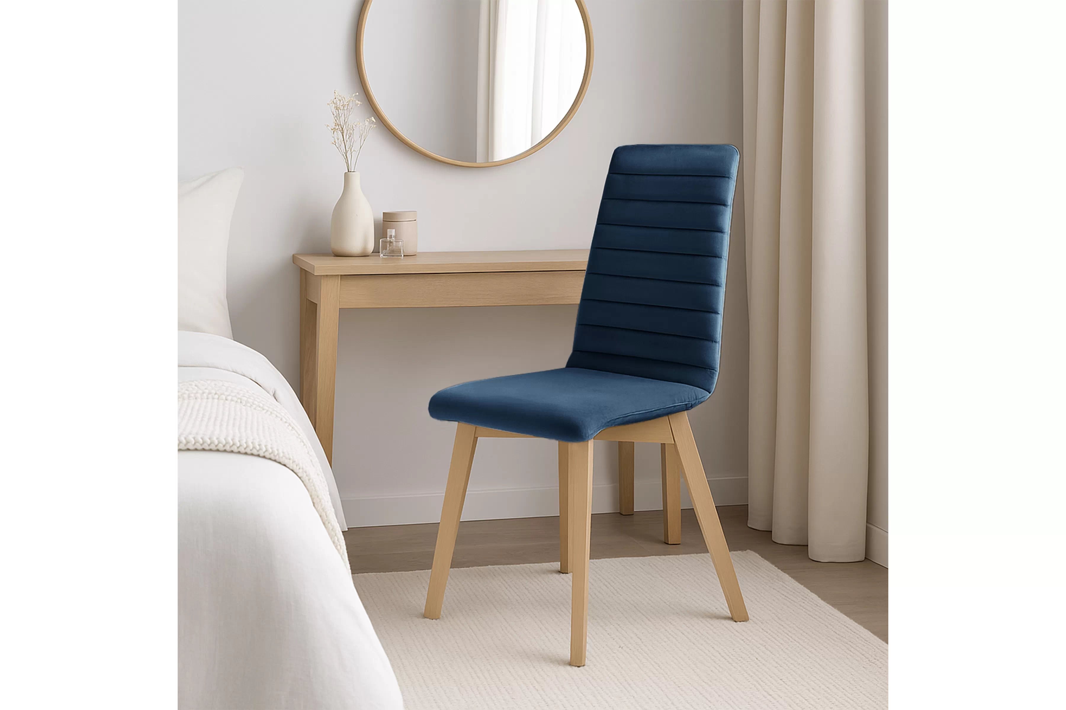 Čalouněná židle Modern 2 - tmavě modrá Salvador 05 / bukové nohy židle čalouněné Modern 2 na drewnianych nogach - granatowe Salvador 05 / Nohy buk
