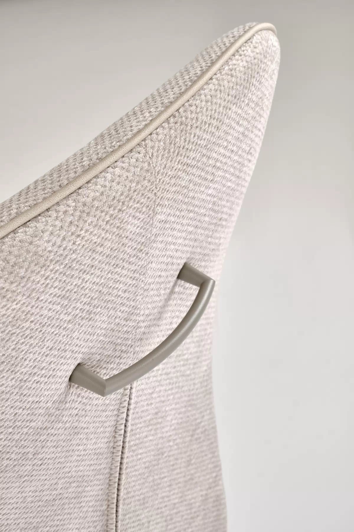 Čalouněné křeslo Tillo - béžová / kašmír židle čalouněné tillo - béžová / kašmír