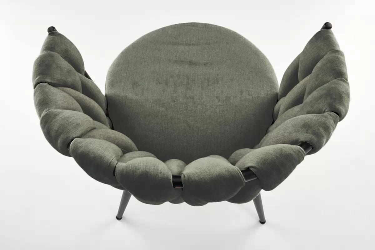 Čalouněná jídelní židle Verosa - olivová látka Nea 73 / černé nohy židle čalouněné Verosa - olivová plecionka Nea 73 / Nohy černá