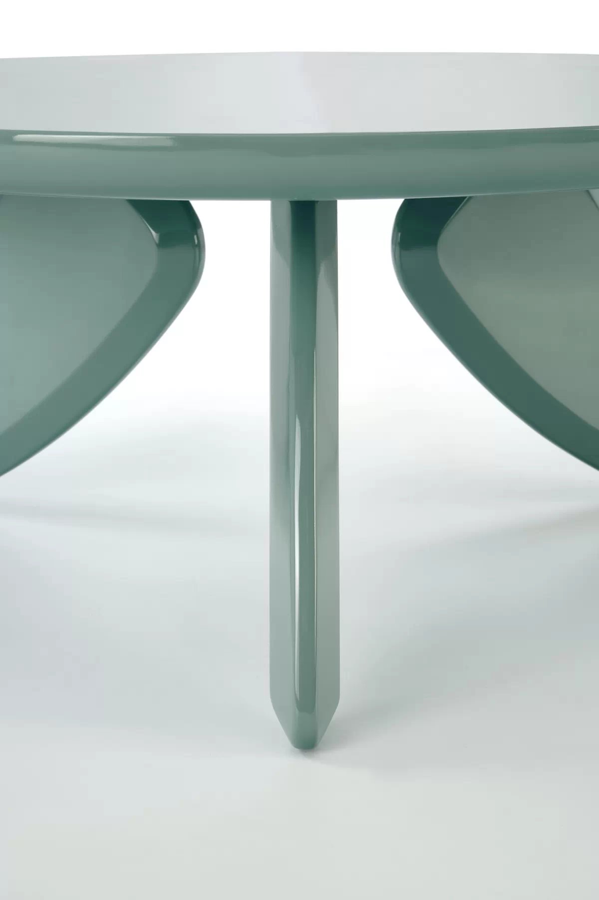 Kulatý konferenční stolek Soraya 80 cm – světle modrá Konferenční stolek okragla soraya 80 cm - světlý modrá