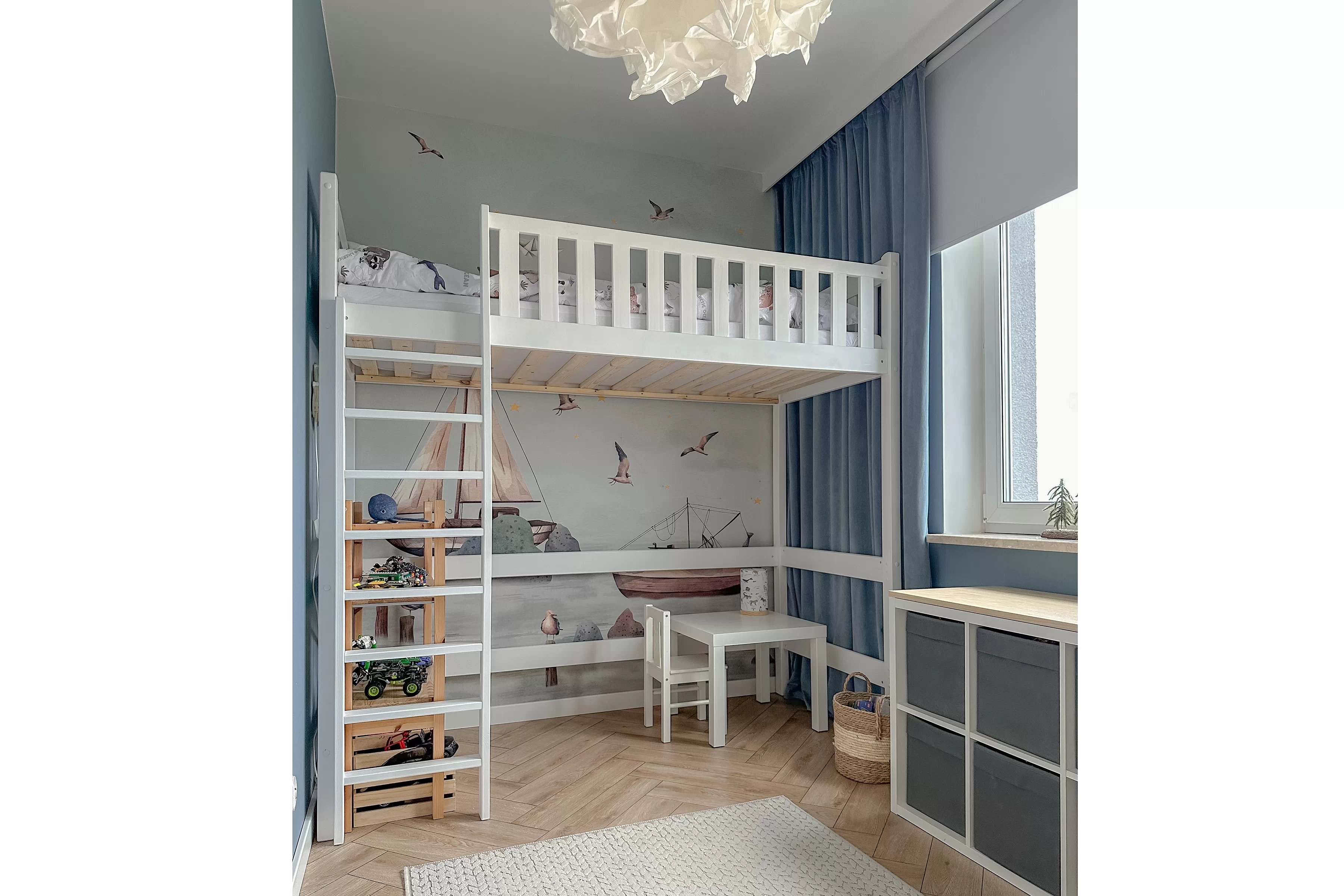 Vyvýšená dřevěná postel Swen 70x140 cm - bílá Postel dřevěná Swen vyvýšená postel - 70x140 / bílá