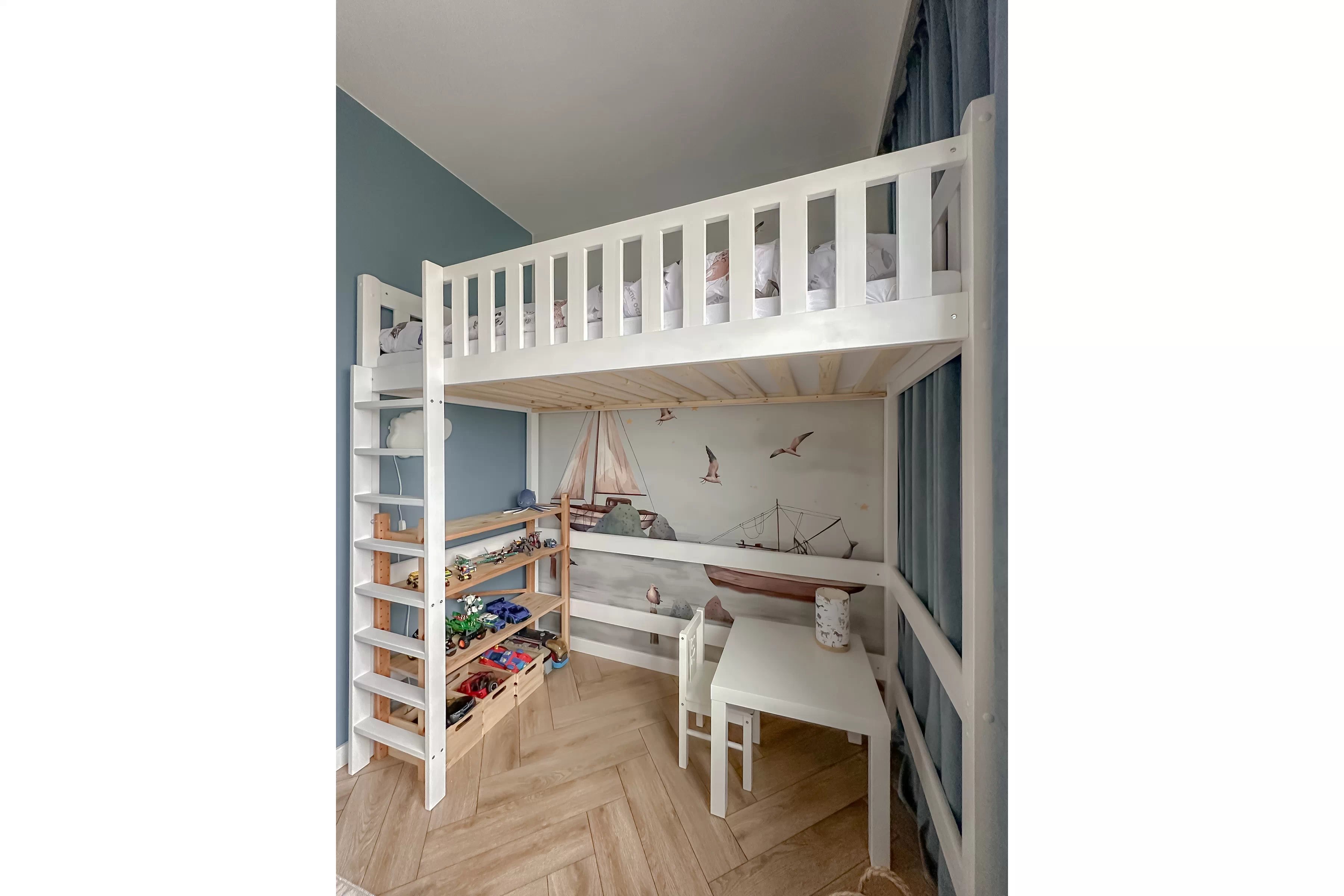 Vyvýšená dřevěná postel Swen 70x140 cm - bílá Postel dřevěná Swen vyvýšená postel - 70x140 / bílá