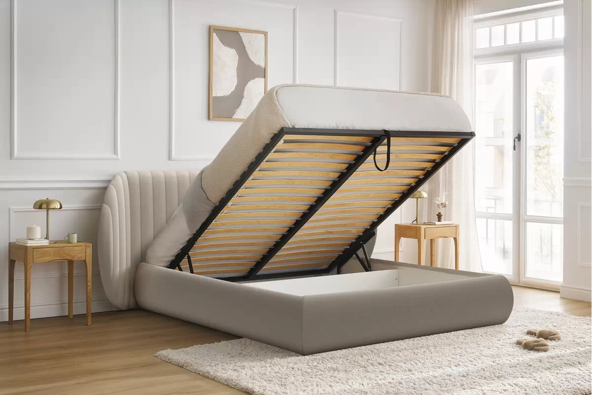 Manželská posteľ Galin 180x200 cm s úložným priestorom - béžový velúr Velutto 2 Posteľ Galin S vnútorným úložným priestorom/ 180x200 / Velutto 2