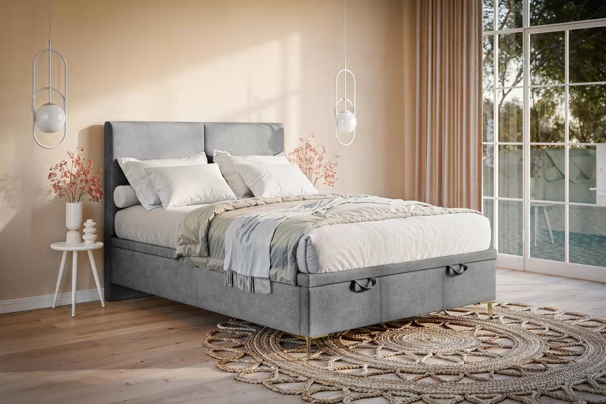 Boxspring posteľ Lektis 140x200 s vnútorným úložným priestorom – medovohnedá látka ľahkočistiaca Maya 06 / zlaté kovové nožičky Boxspring posteľ Lektis 140x200 S vnútorným úložným priestorom- šedá látka ľahkočistiaca Maya 18 / nožičky kovové zlote