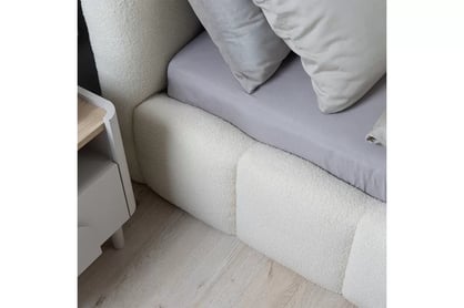 Čalouněná postel Aura 180x200 s úložným prostorem - světlý béž buklé Quelle 02 Postel čalouněné Aura 180x200 s úložným prostorem- světlý béžová bukla Quelle 02 