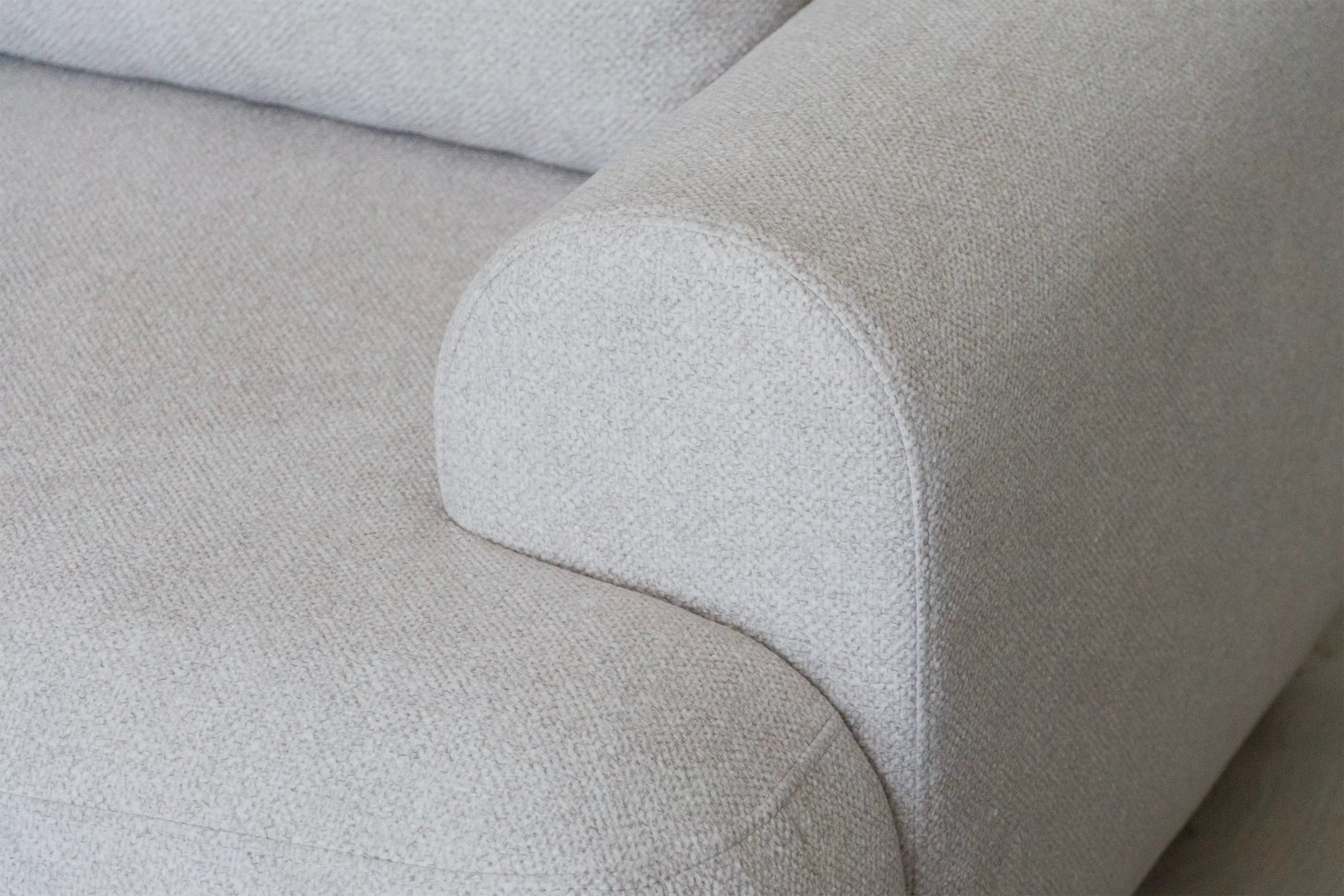 Rohová sedačka Lotulis Mini s rozkladom ľavostranná - krémová hydrofóbna látka Blur 01 Rohová sedacia súprava Lotulis Mini s funkciou spánku Ľavá strana - kremowa dzianina hydrofobowa Blur 01 